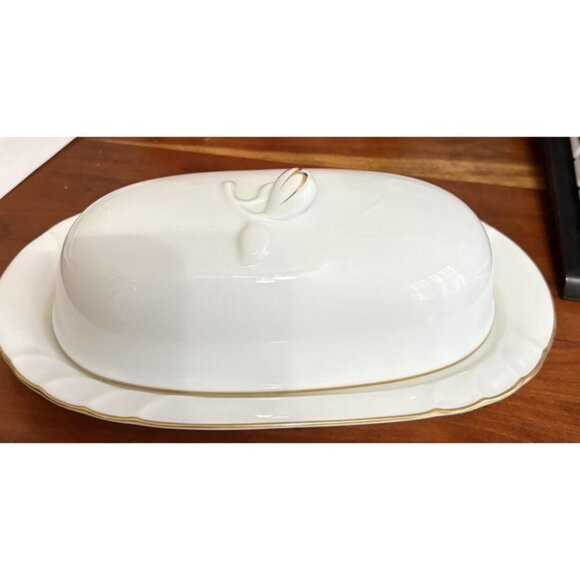 Mikasa WEDDING BAND GOLD PATTERN 1/4 lb Two Piece Butter Dish MADE IN JAPAN - Picture 1 of 7